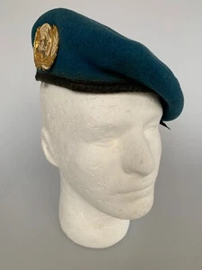 VTG Old Spanish Blue Beret United Nations Peacekeeping UN Balkans Army Spain 90s - Picture 1 of 17