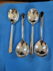 Simon & George H Rogers XTRA Siverplate Jasmine Gumbo Cream Spoons lot of 4 - Picture 1 of 3