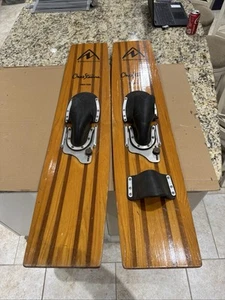 1960s Northland Chuck Stearns TRIXTER 44”TRICK WATER SKIS. Collectors Vintage - Picture 1 of 7
