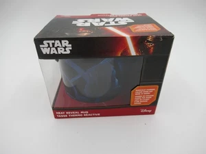Star Wars Heat Changing Kaffeebecher - Rey & Chewie Millennium Falcon Cockpit - Bild 1 von 10