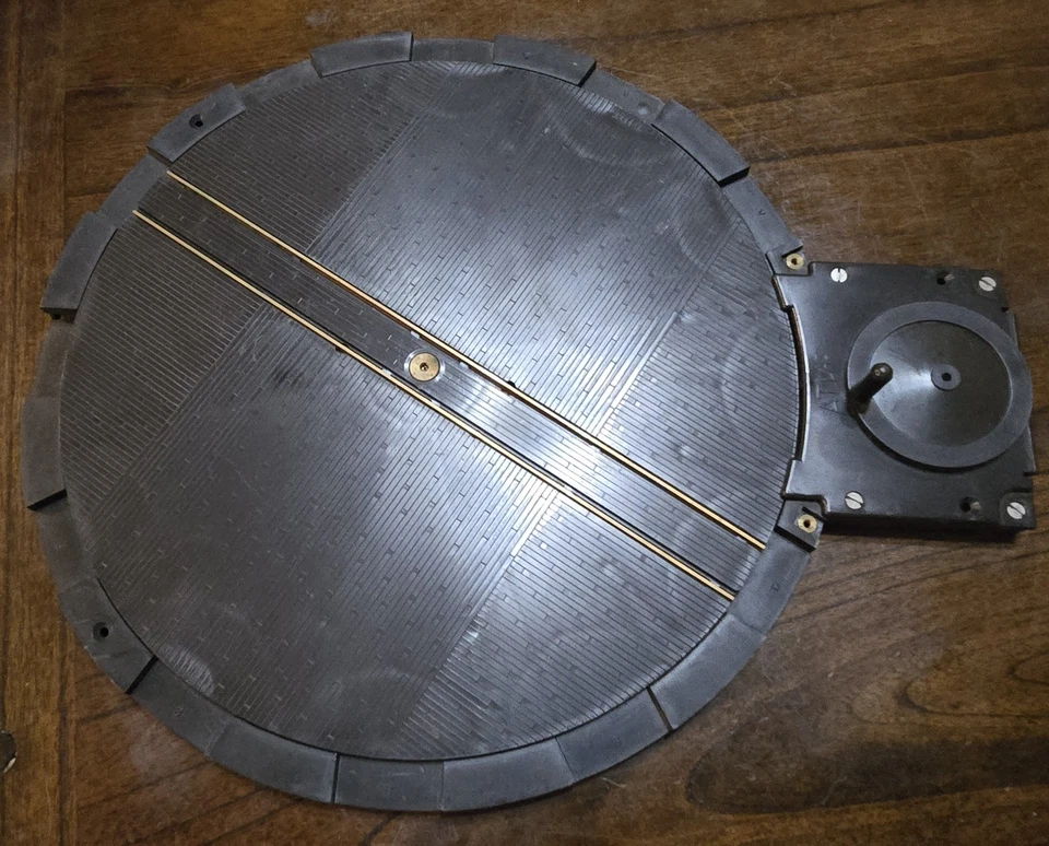 12" Vintage 1960's 9" Manual Turntable Assembled HO Scale Atlas 302 Train RR - Image 1 of 4