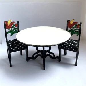 Dollhouse Miniature Round Table & 2 Chairs 1:12 Scale Tulip Back Wood Dining Set - Picture 1 of 8