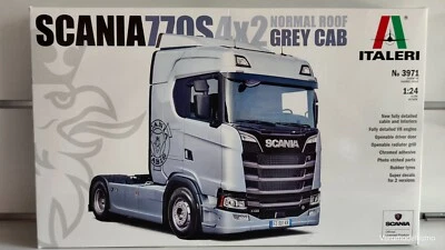 Scania S770 Normal Roof Grey Cab trattore stradale kit 1-24 camion Italeri 3971 - Immagine 1 di 2