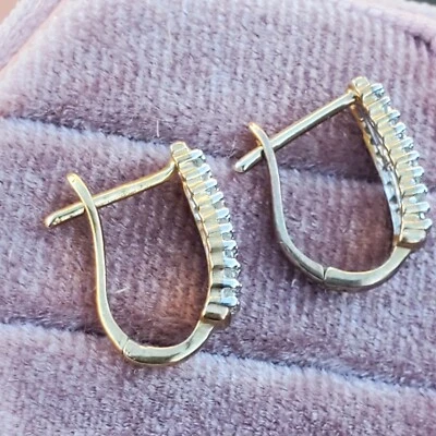 10K SOLID YELLOW 1/4 CTTW DIAMOND CLUSTER HUGGIE HOOP CLIP ON EARRINGS- NEW! - Image 1 of 4