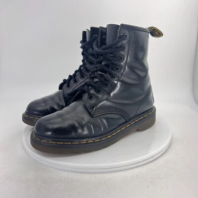 Женские боевые ботинки Dr. Martens 1460 Pascal размер 5 черная лакированная кожа 8 глаз - Изображение 1 из 4
