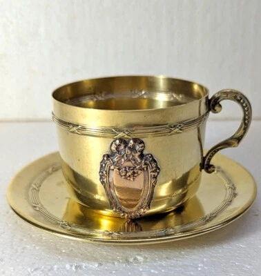 TASSE ANCIENNE EN LAITON - Photo 1/4