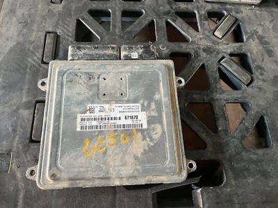 Módulo de control del motor OEM 07-10 Dodge Caliber Jeep Patriot Compass P68027211AE Foto 1 de 3