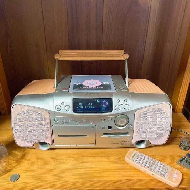 ジャンク KENWOOD ハローキティ CD MD テーププレイヤー リモコン付