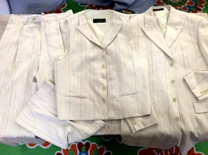 MEN'S SZ 42L 32W SUIT 3PC. STRIPE Vintage Suit Set Den Zel Beige Smooth Poly Ble - Picture 1 of 23