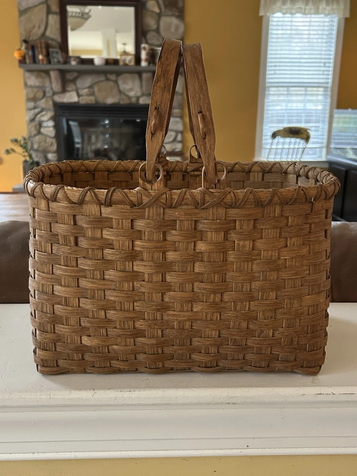 Antigua cesta de recolección de férulas grandes americanas antiguas talladas oscilante asas dobles Foto 1 de 4