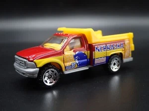 Ford F Serie Autoribaltabile Camion Nebraska Rosso Raro 1:79 Diorama Scala - Foto 1 di 8