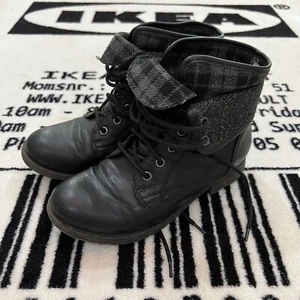Rock & Candy Spraypaint Blanket Lined Lace Up Synthetic Upper Boots. - Picture 1 of 8