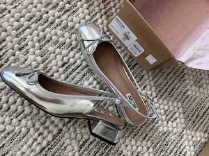 Bibi Lou Suzy Slingback Heels w bow Womens Shoes US 8- 8.5 EUR 39 Brand New - Picture 1 of 15