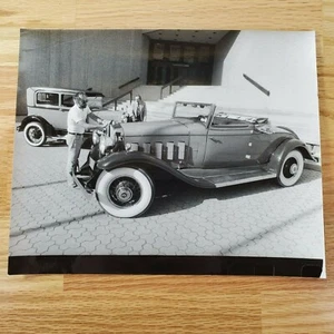 1982 Photo Buffalo Convention Center Original VTG 10" x 8" Old Cars Auto Show - Picture 1 of 3