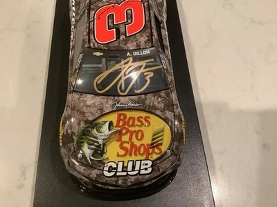 AUSTIN DILLON AUTOGRAPHED 2025 CHEVY CAMARO BASS PRO SHOPS DIECAST & CARD - Image 1 of 4