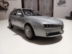 Alfa Romeo 159 SW - Scala 1/18 - Mondo Motors - Foto 1 di 4