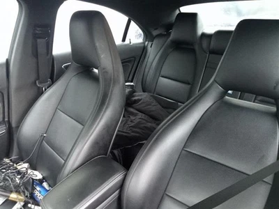 Used A/C Compressor fits: 2015 Mercedes-benz Mercedes cla-class 117 Type CLA250 Foto 1 de 4