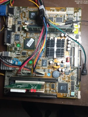 [67] - Compaq 480075-001 352728-001 Motherboard (VIA)  + CPU AMD + RAM - Image 1 of 4