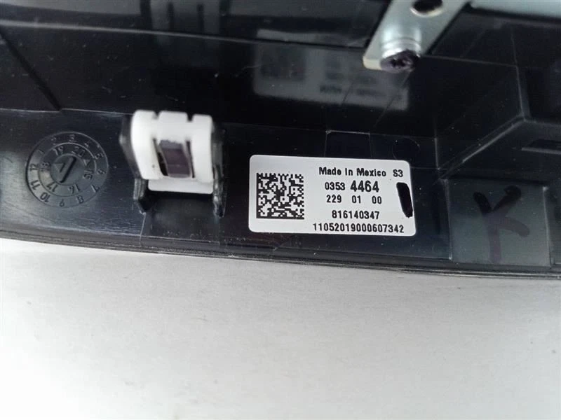 Amplificador de audio Subaru IMPREZA Rockford Fosgate 2017-2020 P/N: H630SFL021 Foto 1 de 4