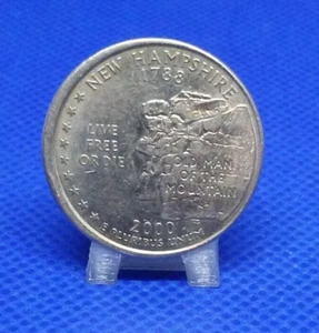 2000 P 25C N.H. PARTIAL COLAR BROADSTRUCK OFF CENTER MINT ERROR COIN - Picture 1 of 3