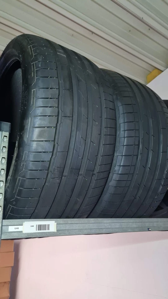 2x 285/35 R22 106H Hankook Ventus S1 evo3 AO DOT 2021 - Bild 1 von 1