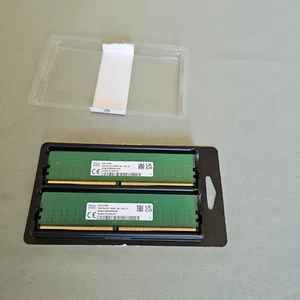 Pair (2 X 16GB = 32GB) SK Hynix DDR5 UDIMM 16GBPC5-4800B Memory Module - Picture 1 of 4