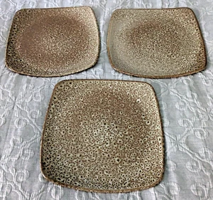 Tabletops Unlimited Square Dinner Plates Quattro Ostrich 11" Set Of 3 - Picture 1 of 7