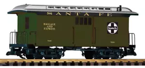 PIKO 38626 G Scale SF Wood Baggage Car 72493, Green - Picture 1 of 1