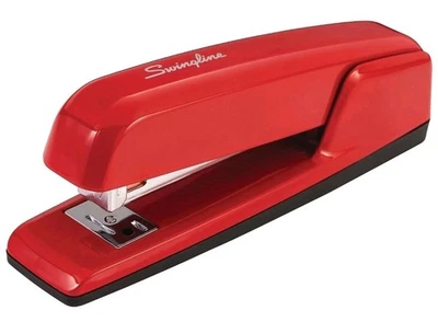 Swingline 747 Business Full Strip Desk Stapler/ 30 sheets /Red 74736 - Image 1 of 4