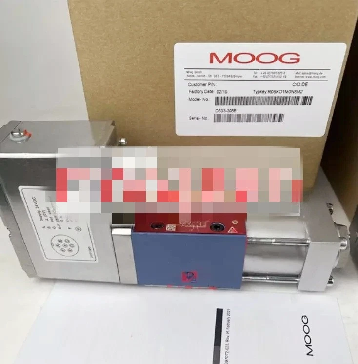 D633-308B ONE New MOOG D633-308B Servo VALVE - Image 1 of 1
