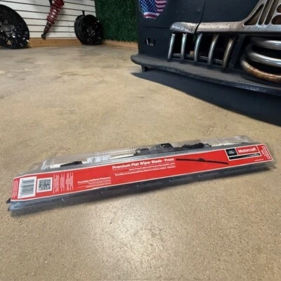 (1) pair of 2 Motorcraft Wiper Blades Genuine OEM Ford F150 (set)  # WW-2002-PF - Image 1 of 4