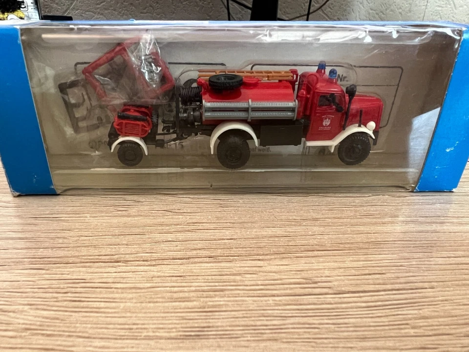 Roco 1337 Opel Blitz TLF 15 In OVP Mai Usato - Immagine 1 di 1