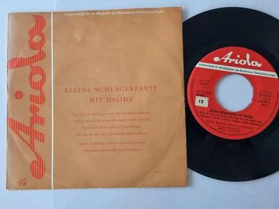 7" Single Dalida - Kleine Schlagerparty/ Am Tag, als der Regen kam Vinyl EP Germ - Image 1 of 4