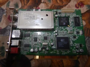 AVerMedia Ultra TV M150-D 0405ABDP Philips Encoding AGP TV Tuner Card - Picture 1 of 3
