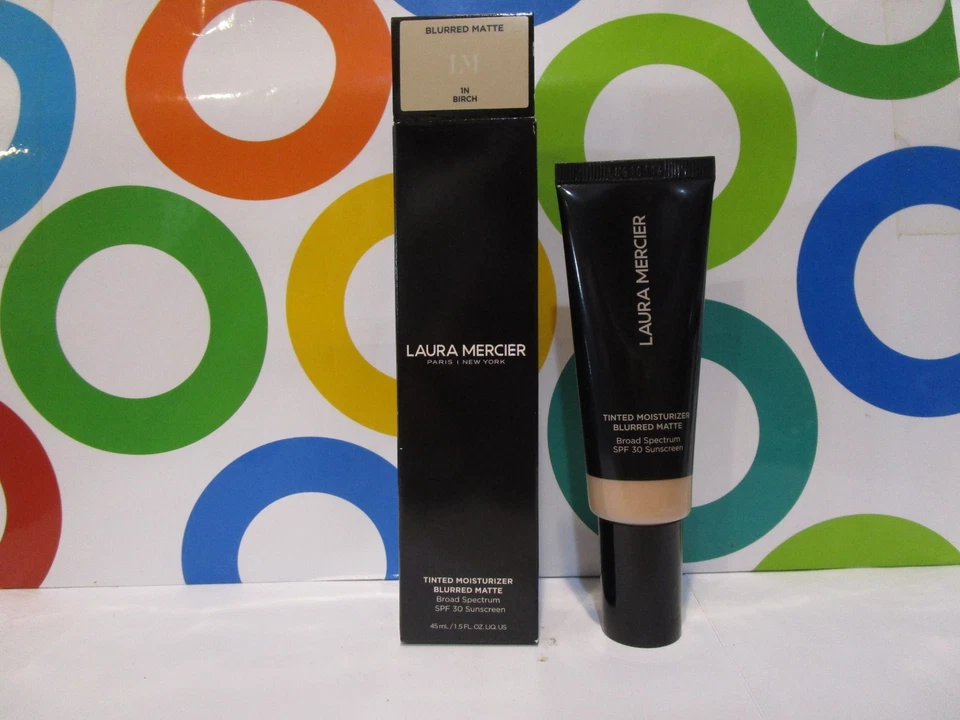 LAURA MERCIER ~ TINTED MOISTURIZER BLURRED MATTE ~ 1N BIRCH ~ 1.5 OZ - Image 1 of 1
