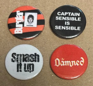 Juego de 4 insignias prendedores retro calidad punk THE DAMNED - 'Smash It Up, Burglar...) - Imagen 1 de 2