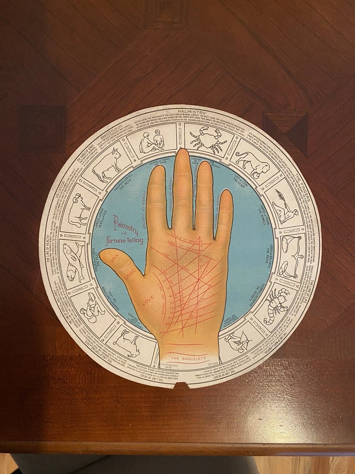 Ventilador de lectura de palma C. 1900 de quiromancia o adivinación (anuncio de farmacia en la parte posterior) Foto 1 de 4