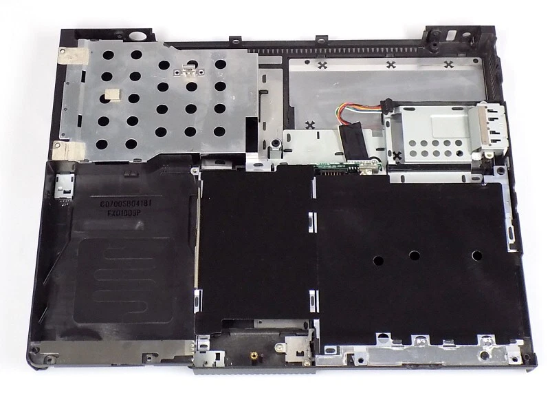 Compaq HP 159534-001 Ersatzteil: Gehäuse Boden Base Bottom Cover für Armada E500 - Bild 1 von 1