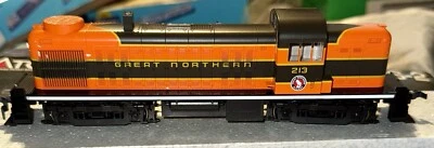 HO Kato 37-2301 Alco RS-2 Great Northern #213 Diesel Locomotive - Image 1 of 4