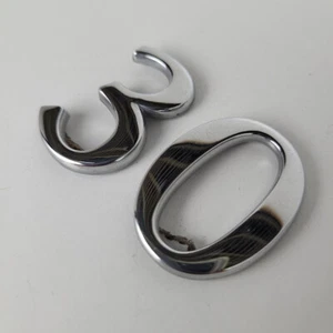 2000 Infiniti I30t Rear Trunk Emblem Lid Nameplate Chrome Number 30 Only - Bild 1 von 3