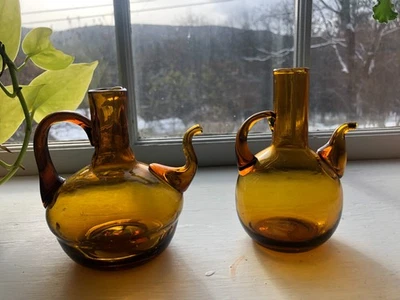 Pair of Vintage/Antique Honey- Amber Cruets - Hand blown Pontiled & Smooth base - Image 1 of 4