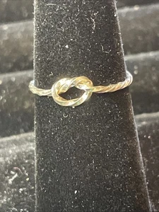 .925 Sterling Silver Ring “Love Knot” S. 7 1/4 Twisted Band Hand Crafted In USA - Picture 1 of 4