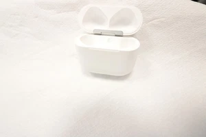 Apple AirPods 4.ª generación estuche de carga carcasa de carga con ANC A3059 USB-C - Imagen 1 de 2
