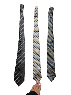 Lote de 3 corbatas finas a rayas de seda y poliéster Donald Trump/Calvin Klein Foto 1 de 4