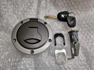Honda Cb125r Cbf125na Petrol Fuel Tank Lock And Seat Lock +2 Keys - Picture 1 of 7