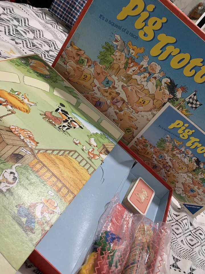 Vintage Ravensburger Pig Trotters Board Game Complete Set 90’s - Image 1 of 1