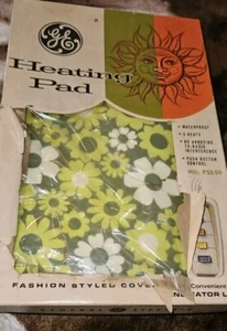 Vtg In Box GE Heating Pad Green Daisies General Electric Floral - Works - Picture 1 of 3