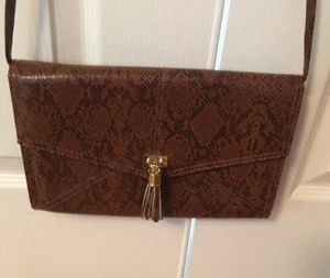 H&M Clutch Handtasche Damen Kunstleder - Bild 1 von 7