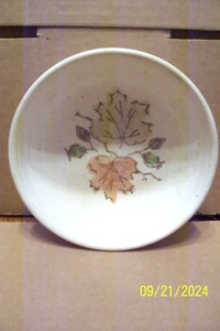 Metlox "POPPYTRAIL" Berry Bowl - Picture 1 of 2