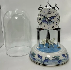Waltham Jubiläumsuhr Delfine Porzellansockel Glaskuppel 9"  - Bild 1 von 7